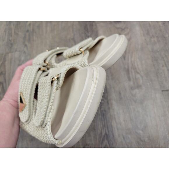 Talulah Women's 11 Beige Ivory Cream Sandal Slides Gold Trim Shoes Beach Resort - Picture 6 of 8